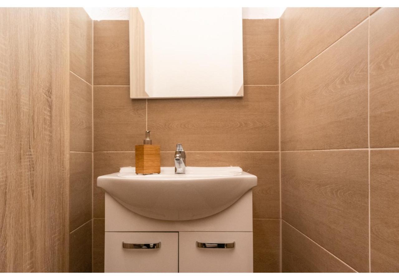 Stylish Apt - Ideal For Longstays Near Matzleinsdorferplatz Відень Екстер'єр фото